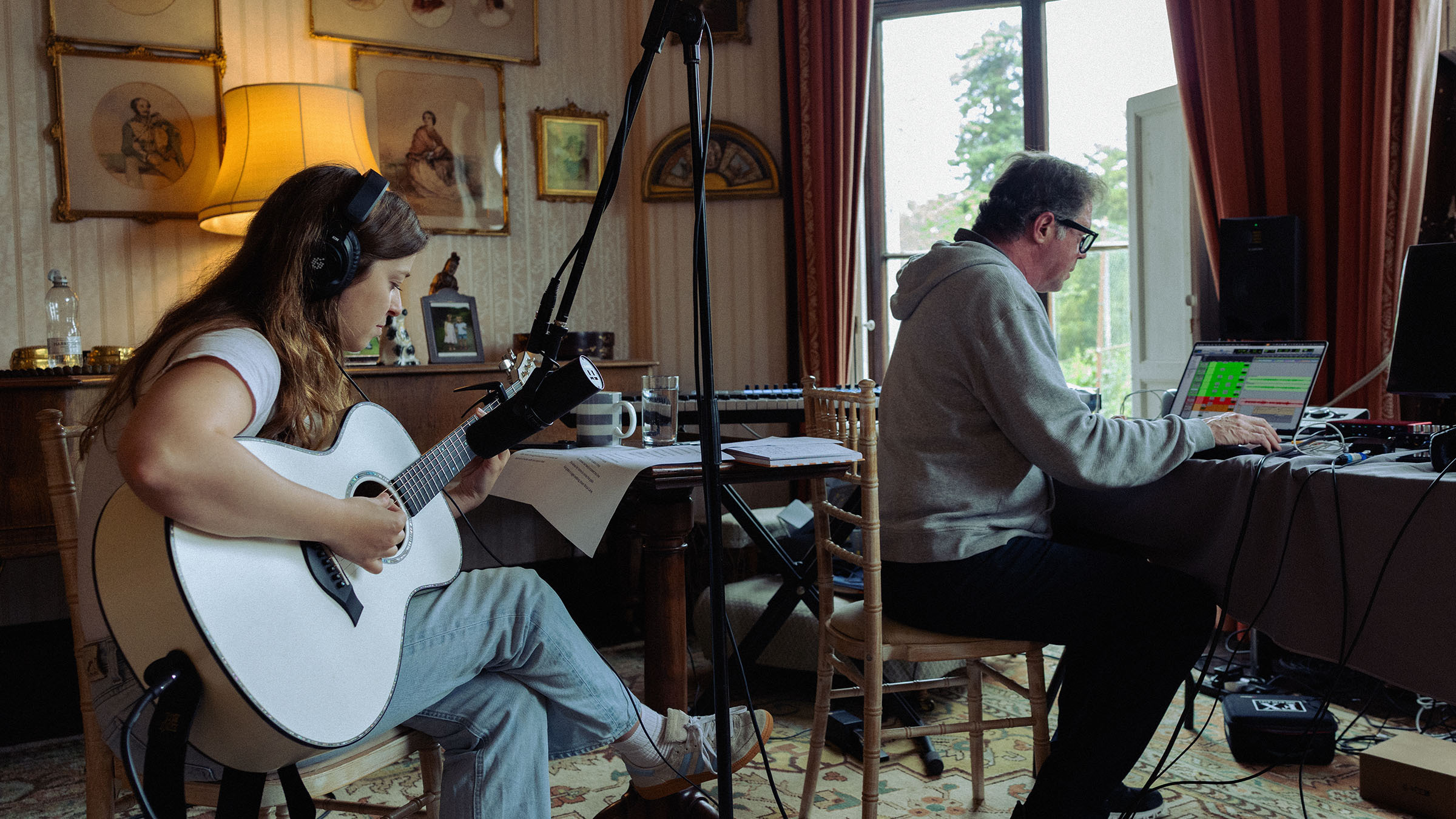 Artists at BMI songwriting retreat