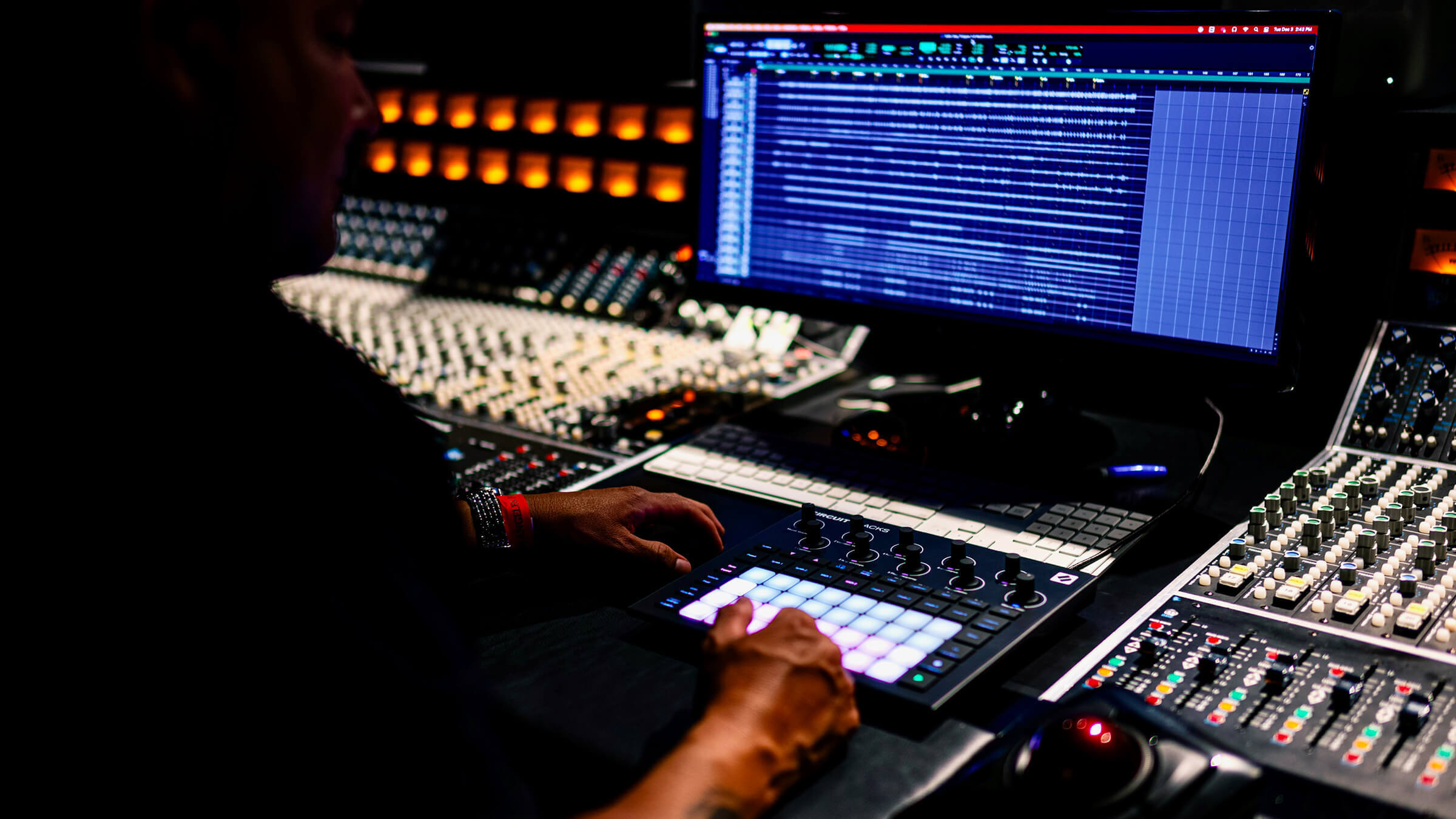 At Los Angeles Recording School, students get hands-on with Focusrite and Novation gear (photo 2)